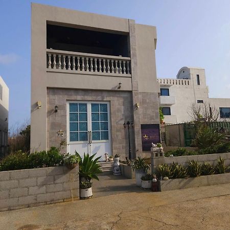 Penghu Lucai B&B 旅采民宿 Magong Exteriör bild