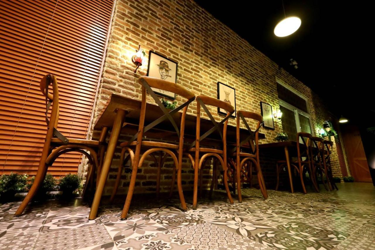 Penghu Lucai B&B 旅采民宿 Magong Exteriör bild